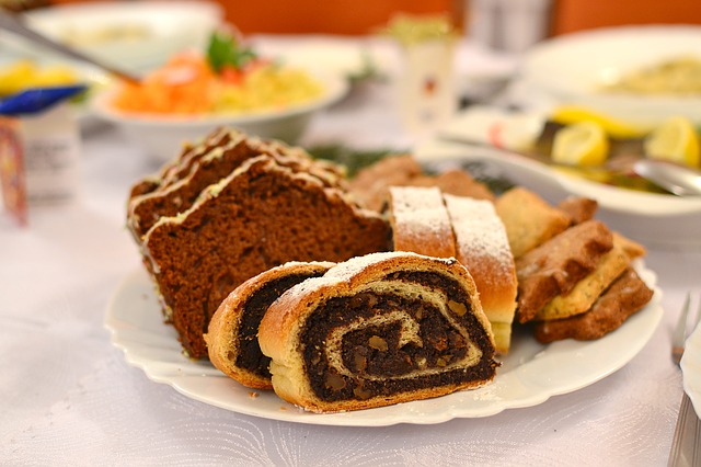 christmas-cakes-1107927_640.jpg